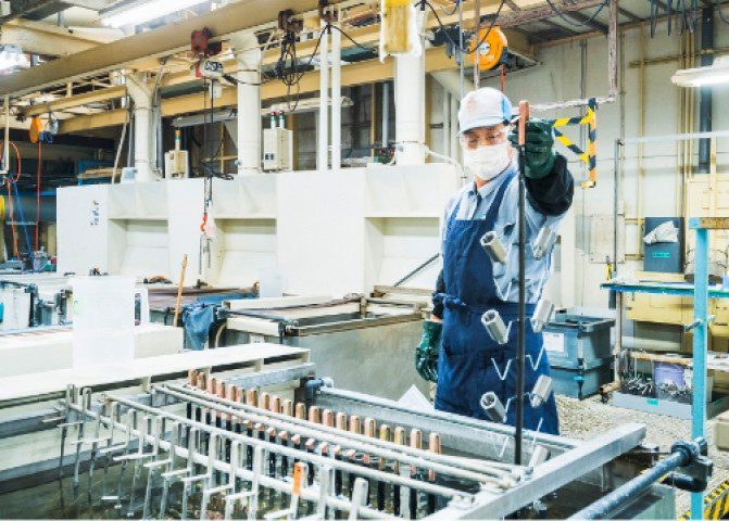 Xử Lý Bề Mặt Phương Pháp Mạ Là Gì? Mục Đích, Chủng Loại Và Quá Trình Thực Hiện Mạ Chi Tiết.